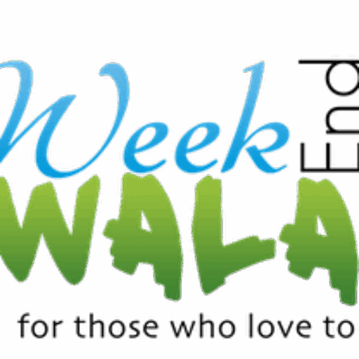 cropped weekend logo
